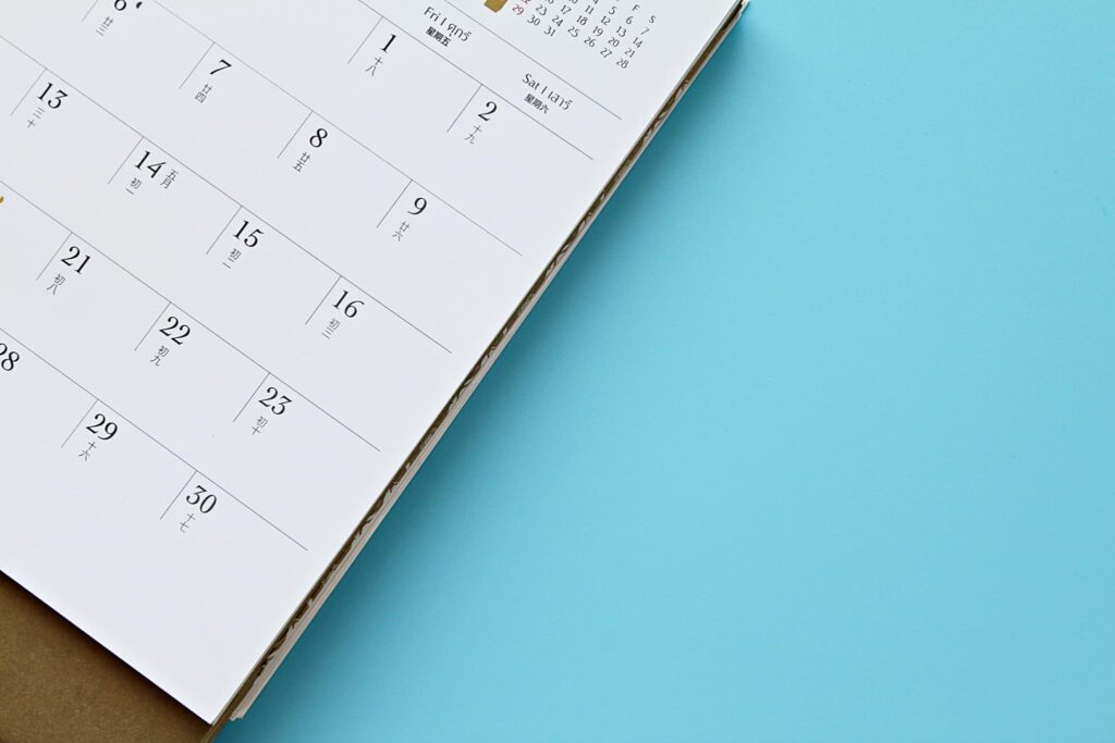 インビザラインで出っ歯を治す場合にかかる期間のイメージ